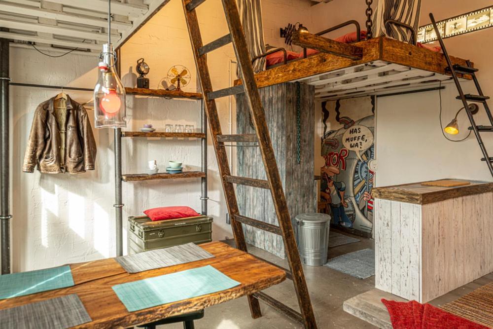 Louse Puschen Manufaktur Apartment Кил Екстериор снимка